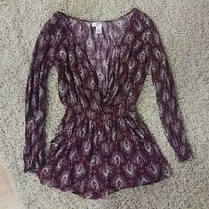 BAND OF GYPSIES DEEP V NECK BLOUSE NWOT